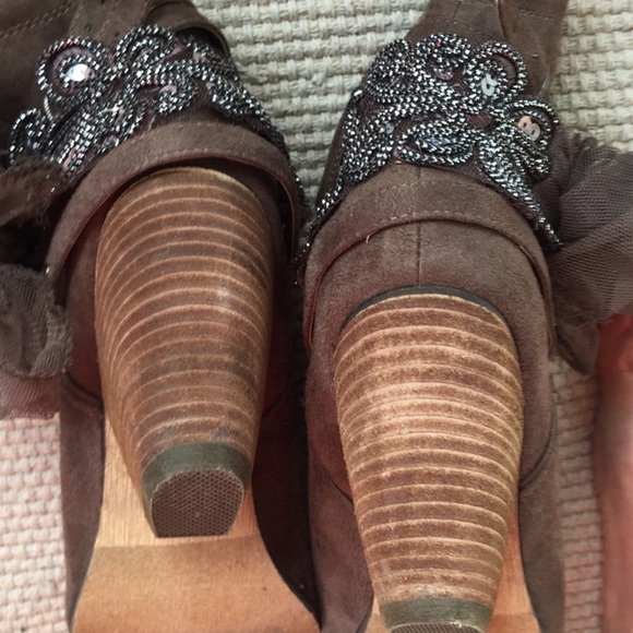 Buckle, Not Rated Shortie heeled boots - Picture 8 of 8